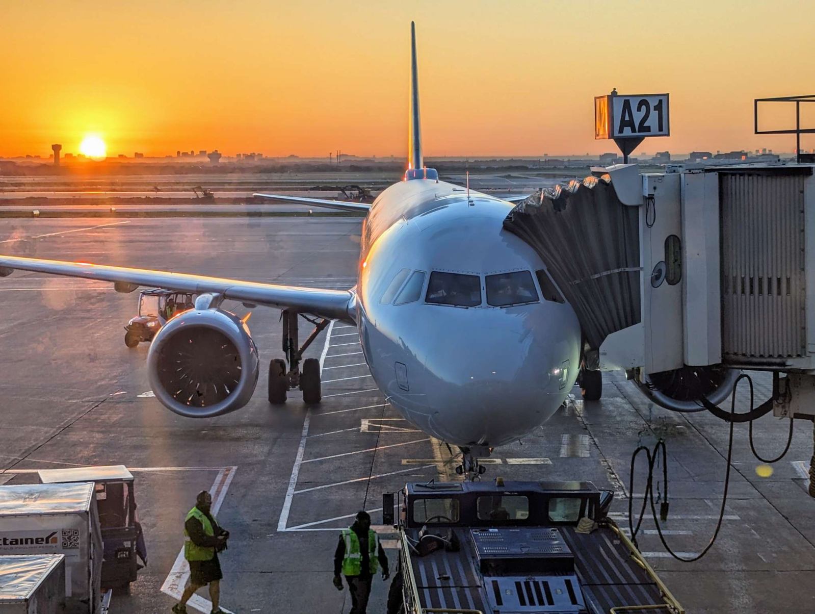 Top 10 Early Morning Flight Tips from ex airline employee